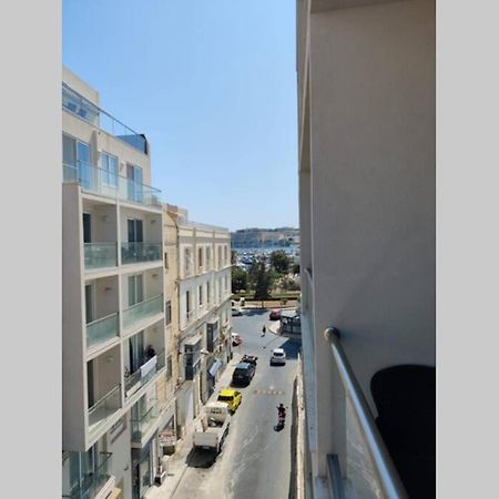 Brand New 3 Bedroom Apartment Close To The Sea Gzira Εξωτερικό φωτογραφία